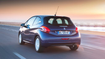 nouvelle peugeot 208 prix diesel essence tarif